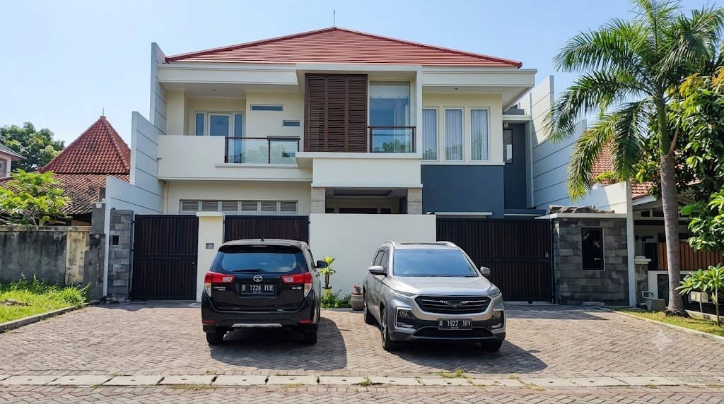 Aset Ayda Rumah Tinggal Lokasi @Jl Klampis Adji I Surabaya