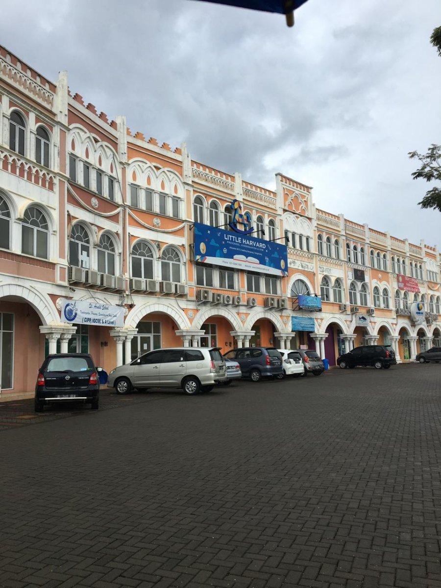 Dijual 1 Unit Ruko Di Alicante, Serpong - Tanggerang Banten