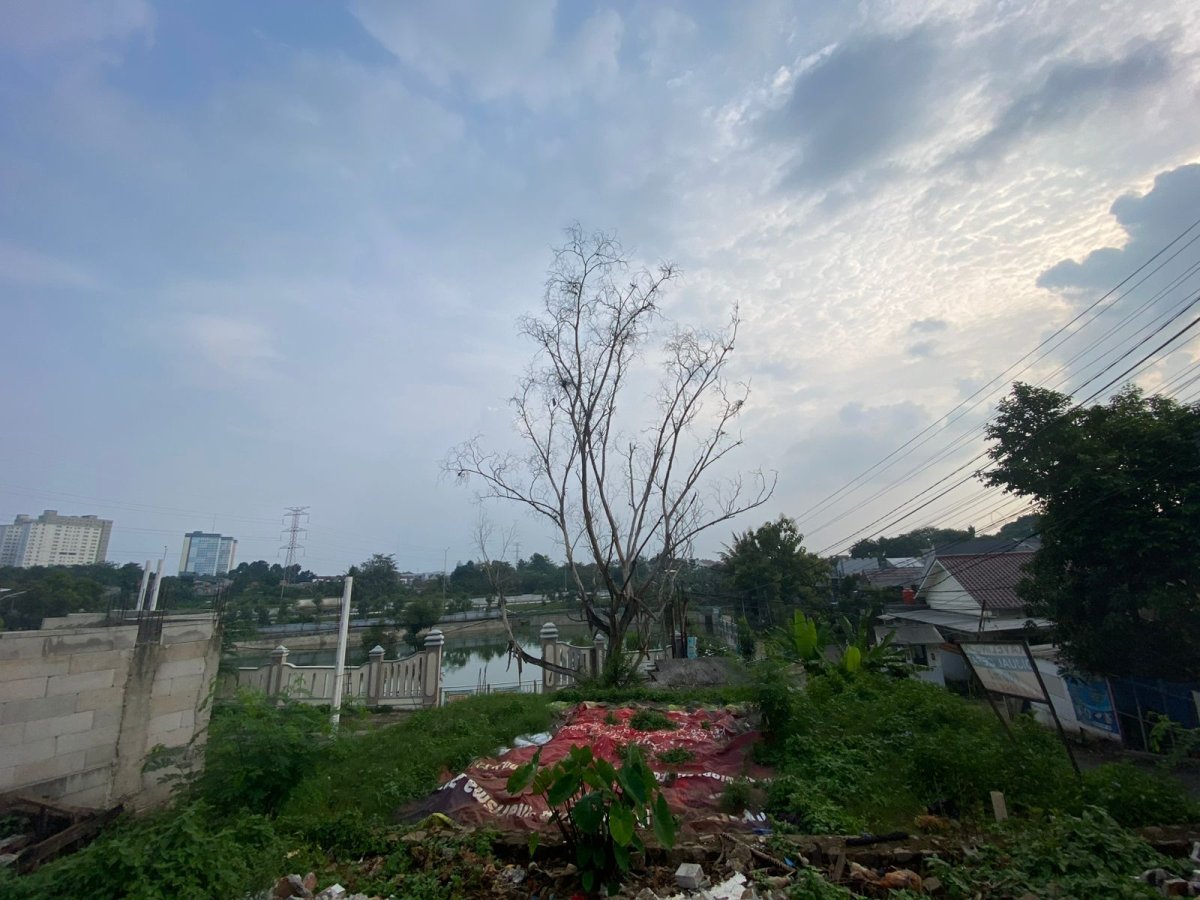 Dijual Tanah Siap Bangun Luas 111 m² di Serua, Tangerang Selatan - Foto 2