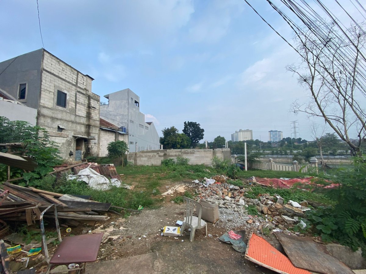 Dijual Tanah Siap Bangun Luas 111 m² di Serua, Tangerang Selatan - Foto 4
