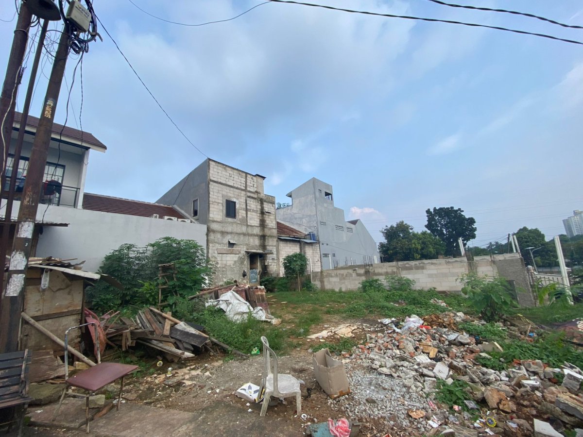 Dijual Tanah Siap Bangun Luas 111 m² di Serua, Tangerang Selatan - Foto 5