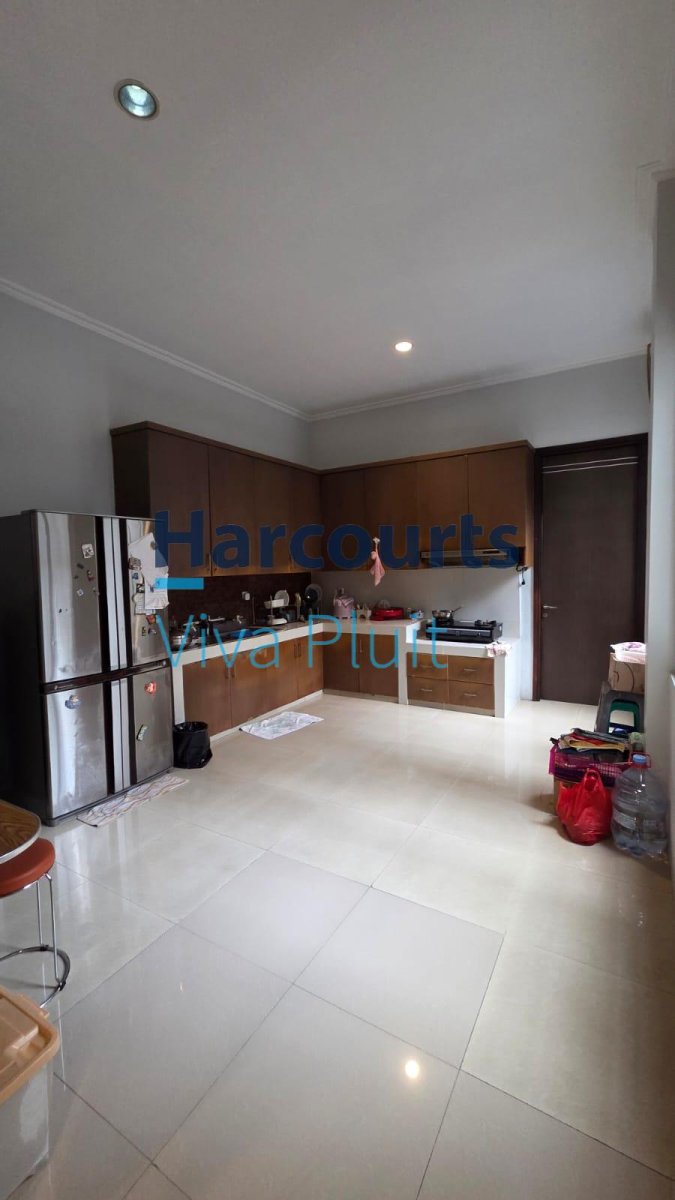 Dijual Rumah 3 Lantai  – Kompleks Walet Elok, Lokasi Strategis! - Foto 5