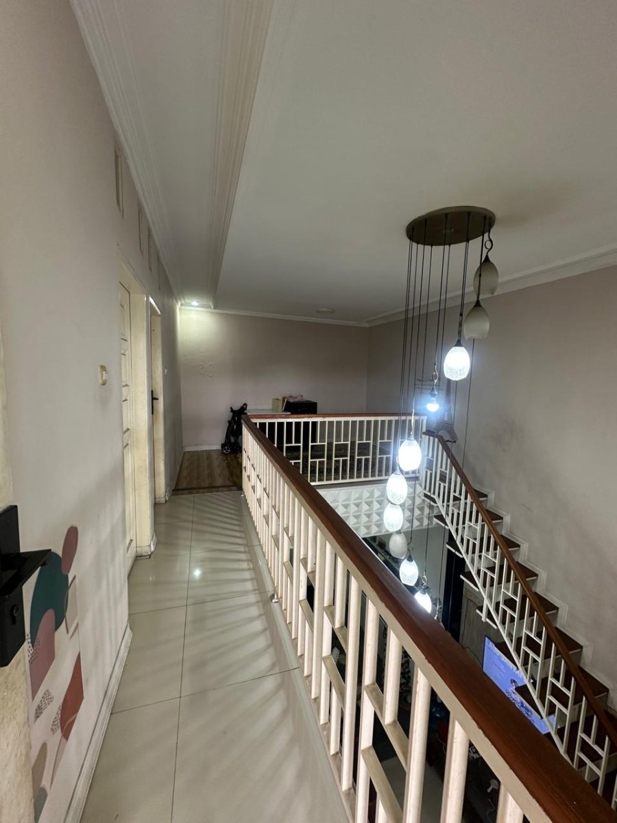 Dijual rumah cantik siap huni dekat graha raya dan alam sutera - Foto 4
