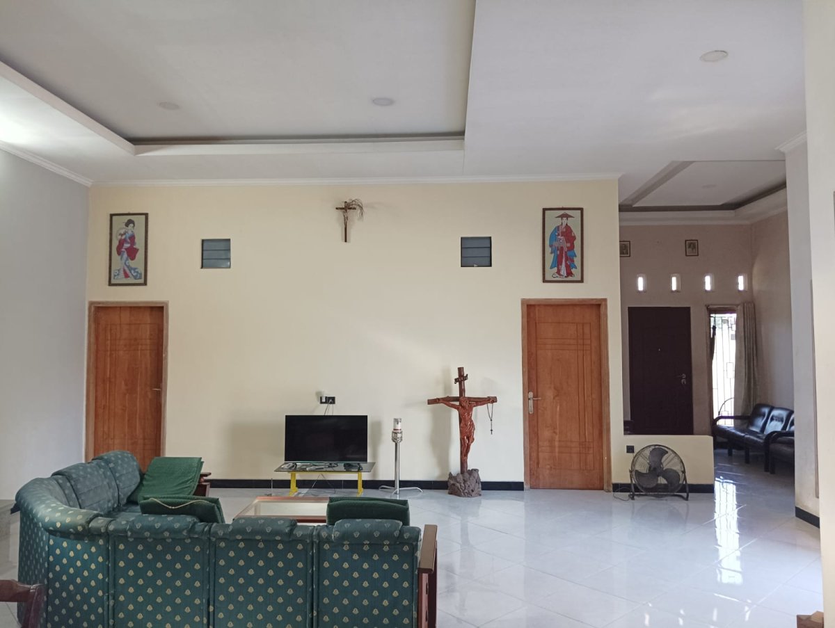 Aset Komersial Strategis: Gudang Jalan Raya Weleri Bonus Rumah Tinggal Siap Huni - Foto 3