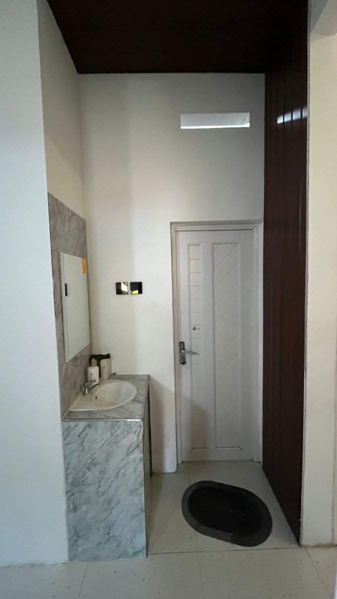 Di Jual Rumah Siap Huni Renovasi tahun 2023 Di Duta Bintaro ( Satu Setengah Lantai ) - Foto 8