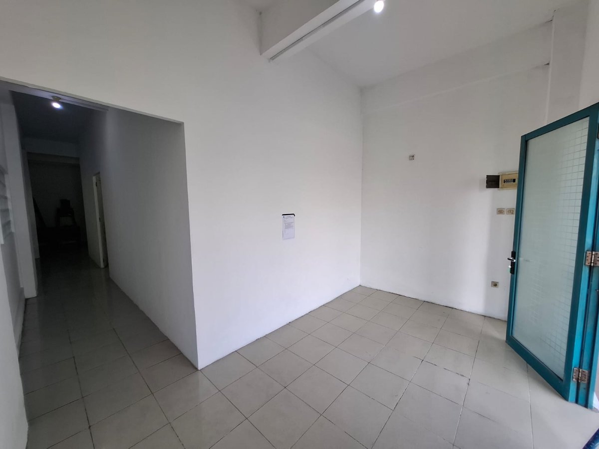Disewakan 1 Unit Ruko Yang Terletak Di Komp. Ruko Inkopal, Kelapa Gading - Jakarta Utara - Foto 2
