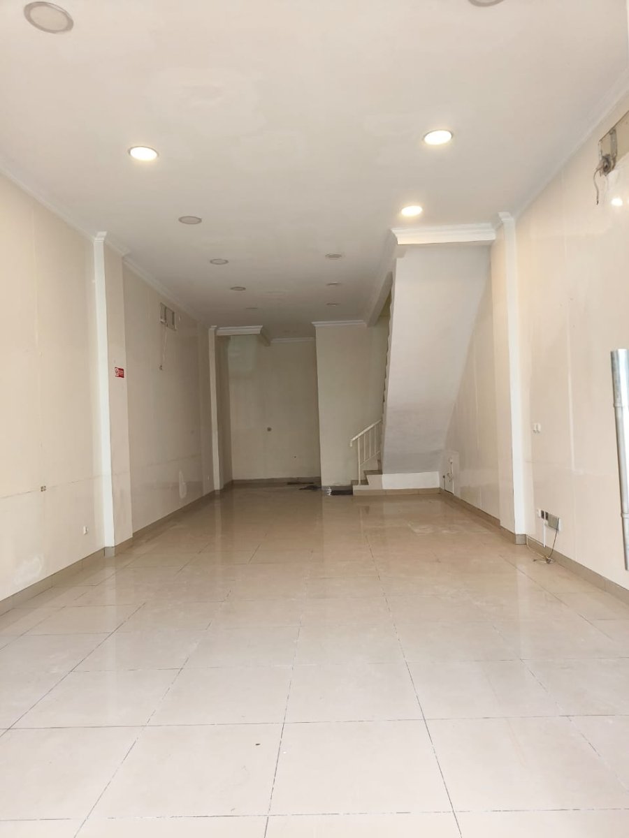 Sewa Rukan 4 lantai di Rukan Sentra Niaga Green Lake City Jakarta Barat AN