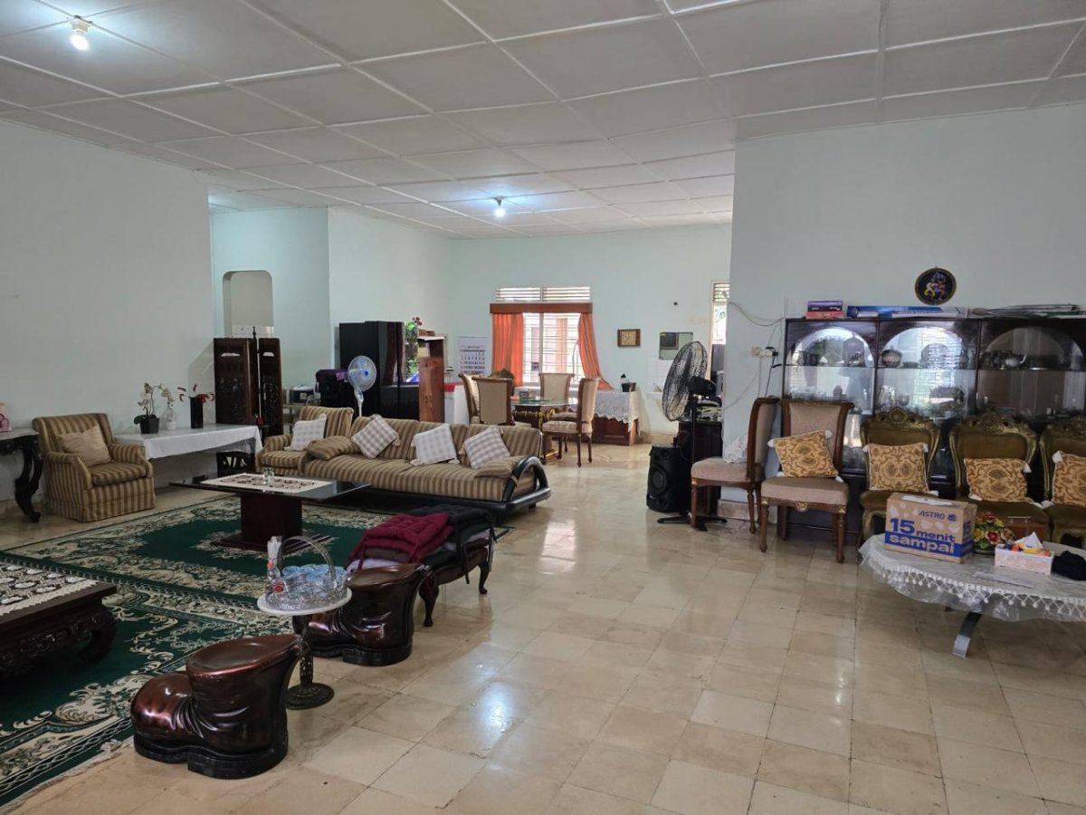Dijual rumah Hoek di Mampang Prapatan Jakarta Selatan cocok untuk Kost - Foto 5