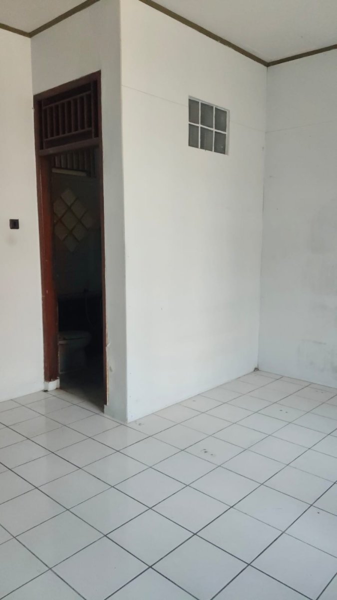 Dijual rumah di Komplek DPR Ciputat Timur Tangerang Selatan dekat stasiun pondok ranji - Foto 4