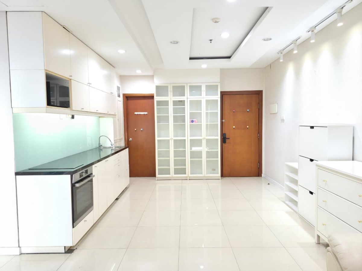 Dijual 3 Kamar Tidur Apartment Thamrin Residences dengan Interior Eksklusif View Swimming Pool - Jakarta Pusat - Foto 2