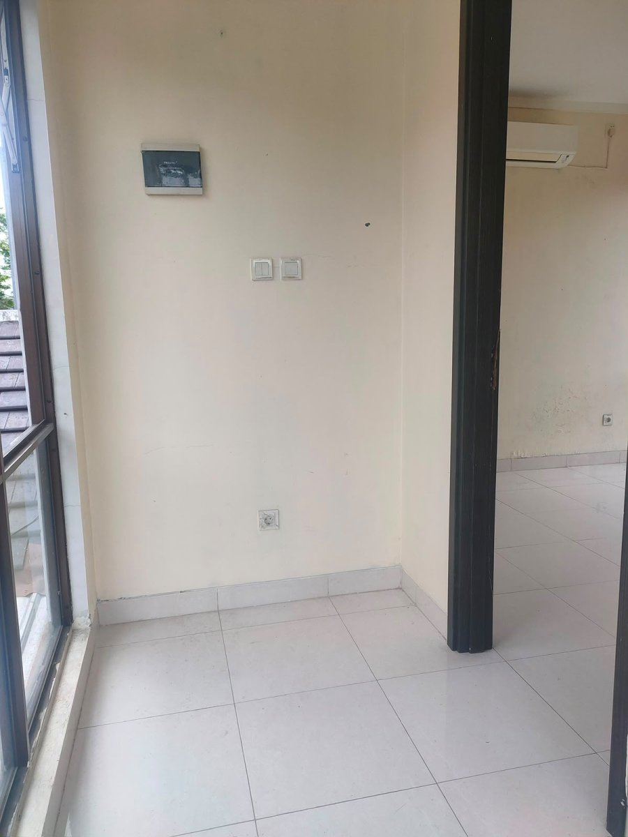Dijual Rumah Hoek 2 Lantai di Graha Raya Bintaro, Viola Residence - Foto 6