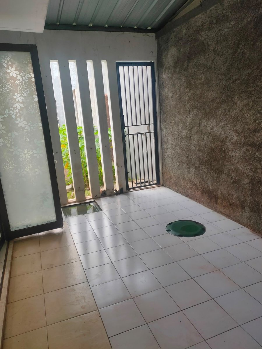 Dijual Rumah Hoek 2 Lantai di Graha Raya Bintaro, Viola Residence - Foto 7