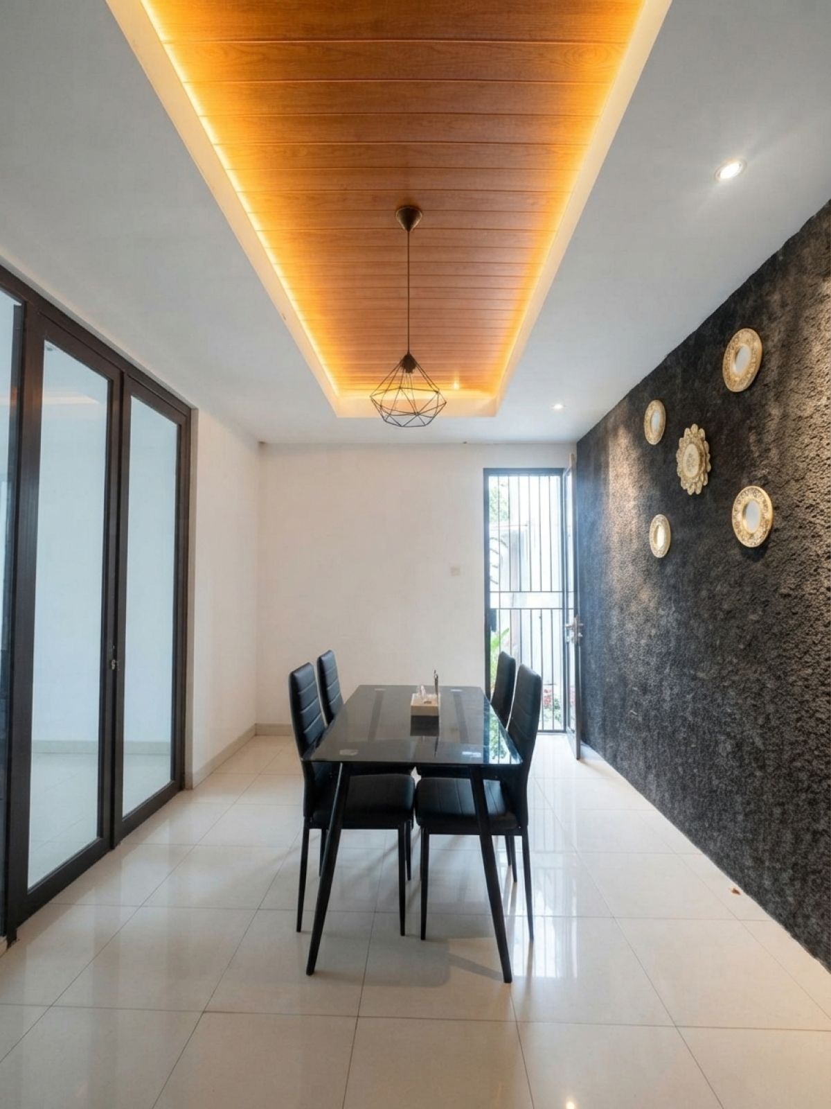 Dijual Rumah Siap Huni 2 Lantai Posisi Hook di Graha Raya Bintaro, Tangerang Selatan - Foto 6