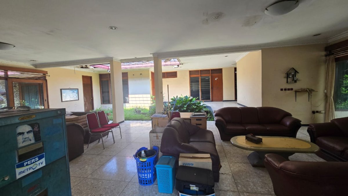 Rumah atau ruang usaha strategis di jalan slamet riyadi penumping laweyan solo - Foto 2