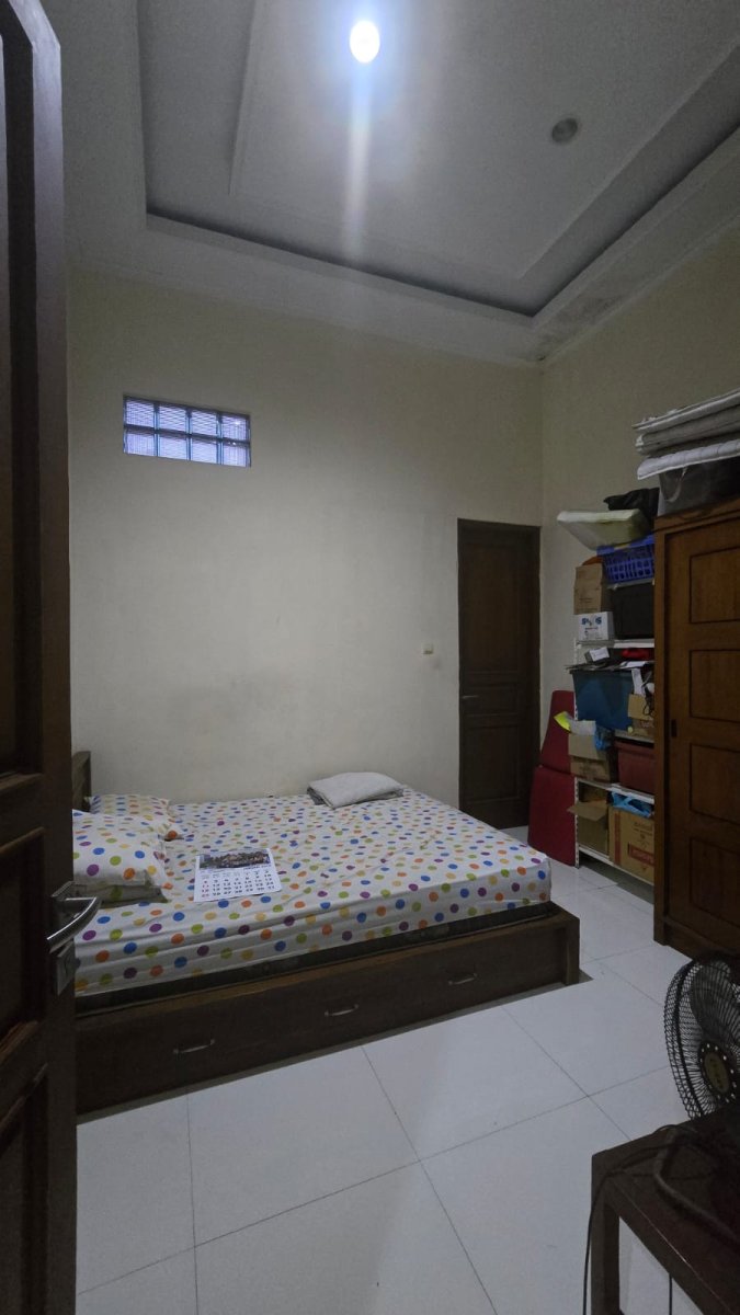 Rumah bagus siap pakai nuansa jawa classic di manahan mangkubumen banjarsari solo - Foto 9