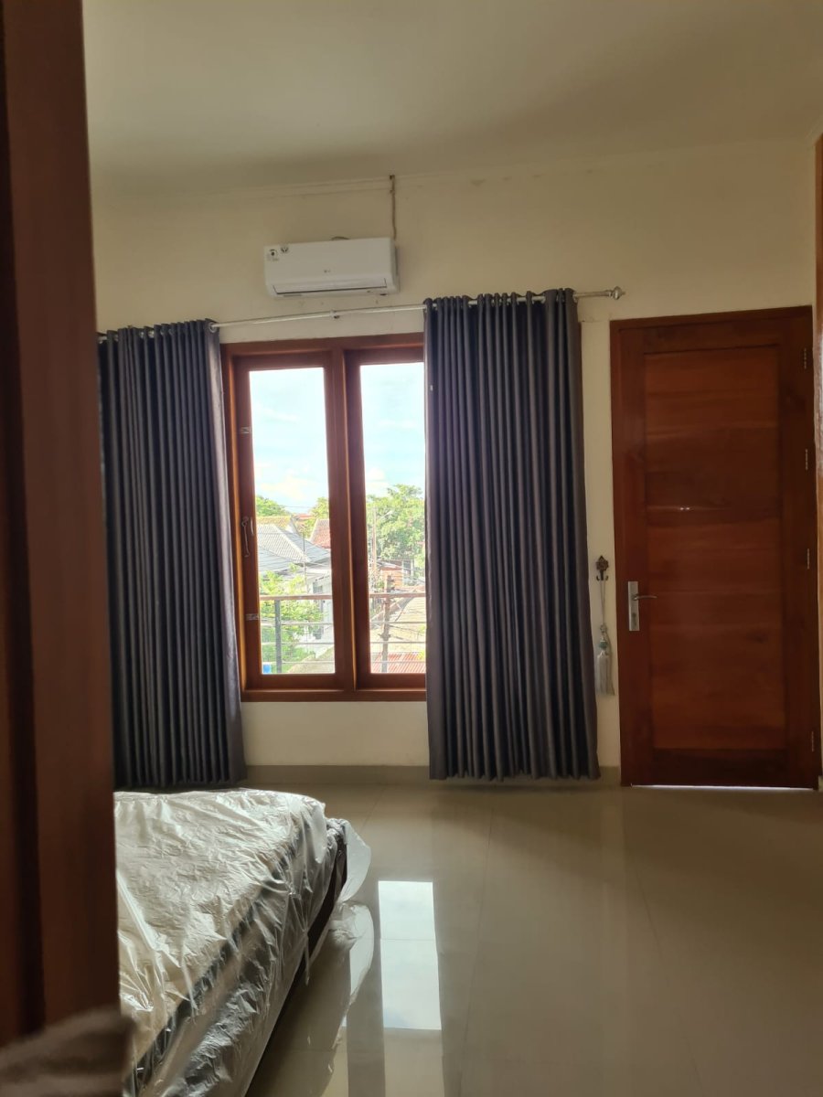 Disewakan rumah bagus 2 lantai dekat The Park & Pakuwon Mall Solo Baru - Foto 10