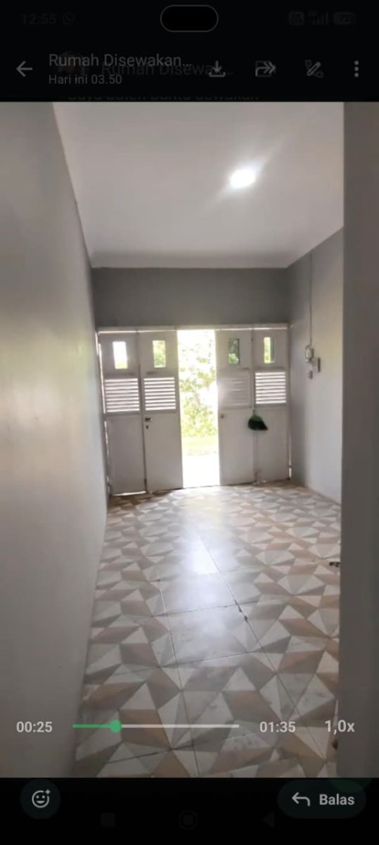 Disewakan rumah bagus 2 lantai, lokasi di banjarsari dekat manahan - Foto 3