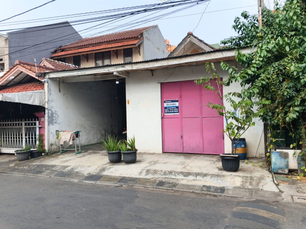 Dijual Rumah Pinggir Jalan Utama Duta Bintaro, Cocok untuk Tempat Tinggal dan Usaha dekat Graha Raya dan Alsut
