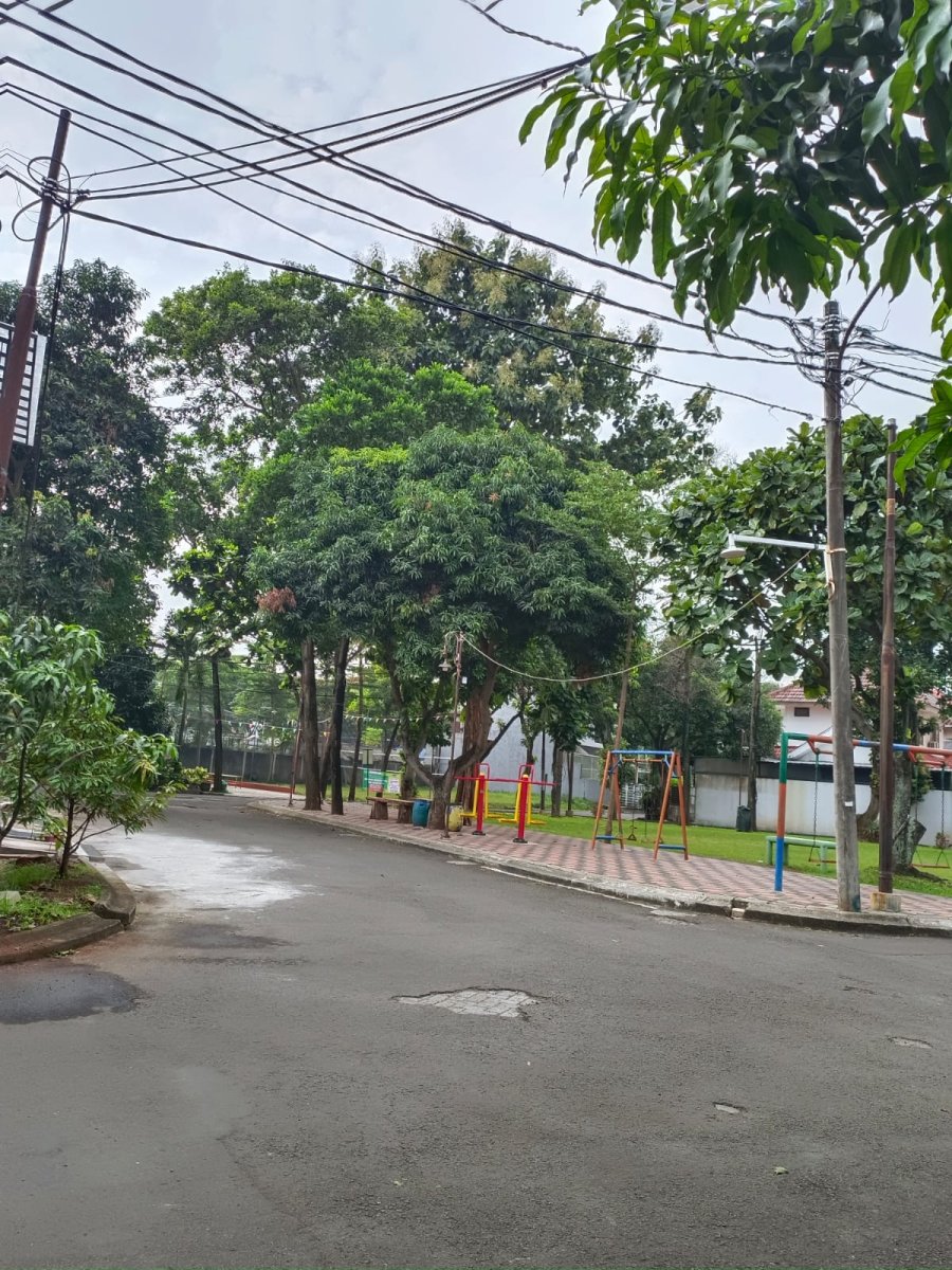 DiJual Rumah di Gardenialoka, Graha Raya Bintaro Tanggerang Selatan - Foto 8