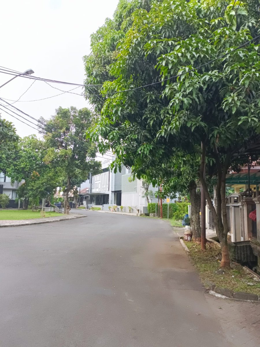 DiJual Rumah di Gardenialoka, Graha Raya Bintaro Tanggerang Selatan - Foto 9