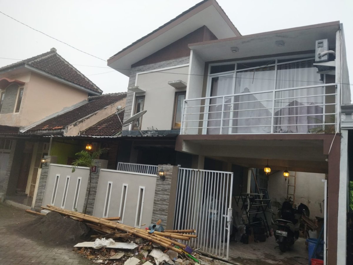 Rumah Bagus Murah Siap Huni di Cluster Jaten Karanganyar Solo