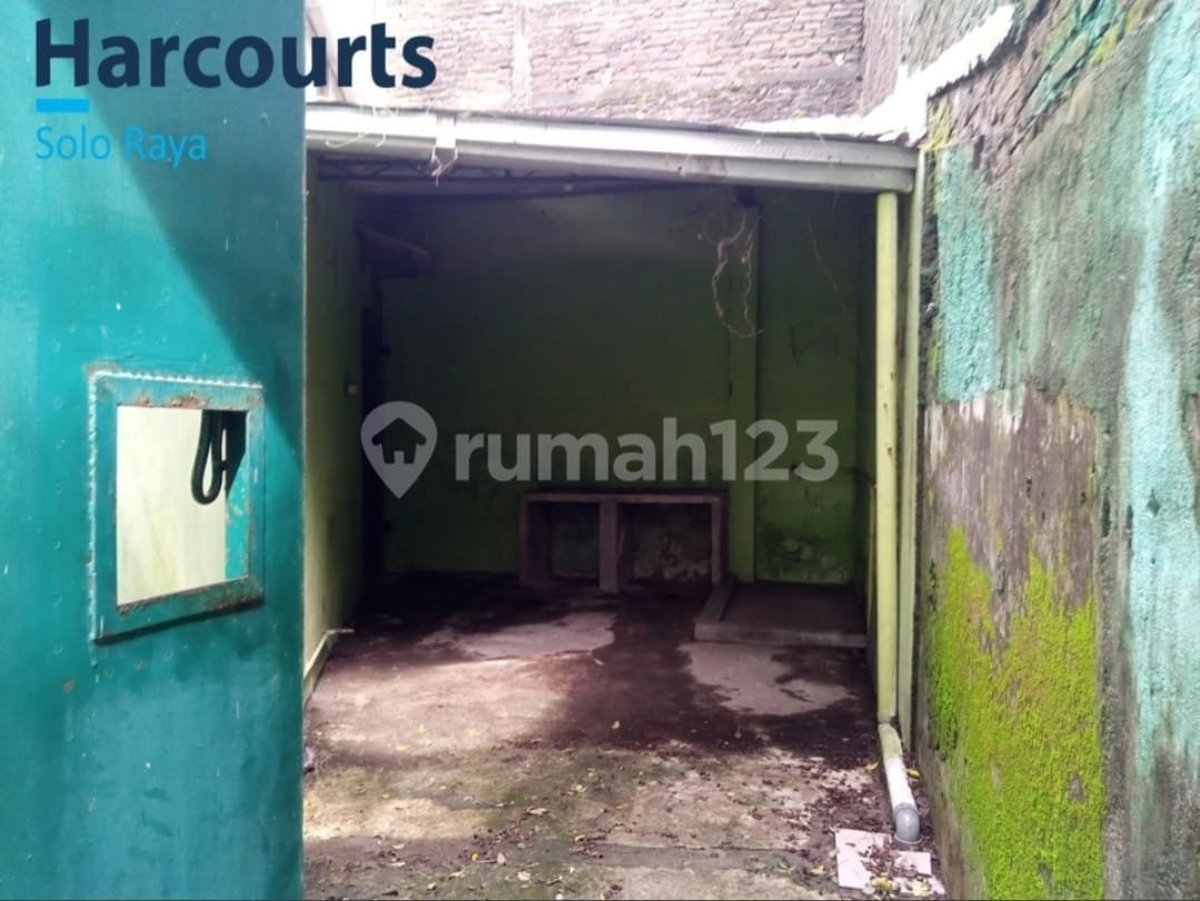 Ruko 2 Lantai Strategis Siap Pakai di Kawasan Bisnis Banjarsari, Solo - Foto 5