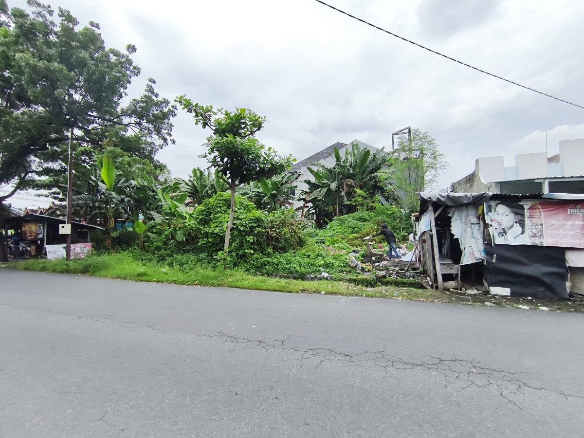 Tanah Strategis Hook di Jalan Adi Sumarmo, Nusukan, Solo - Foto 4
