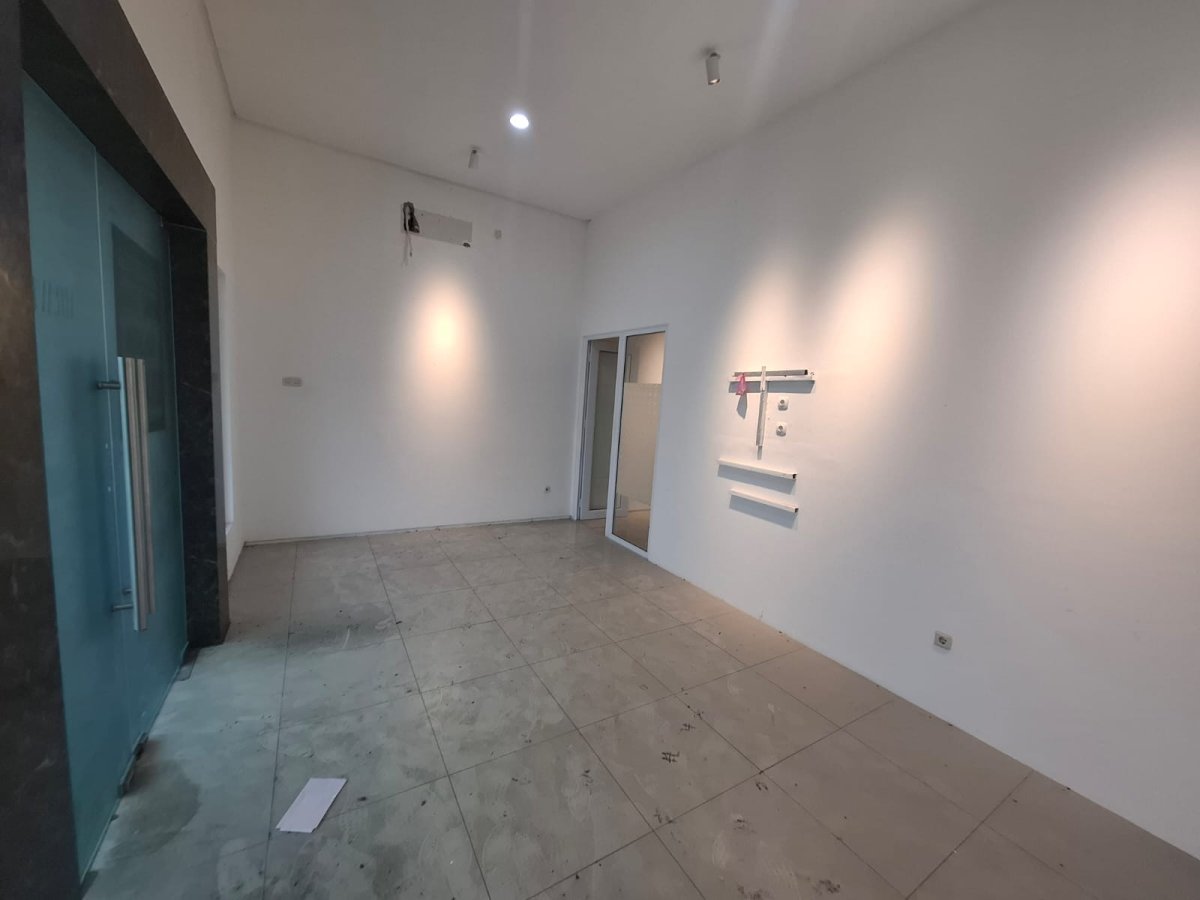 Disewakan Ruko Kirana Boutique, Kelapa Gading - Jakarta Utara - Foto 2