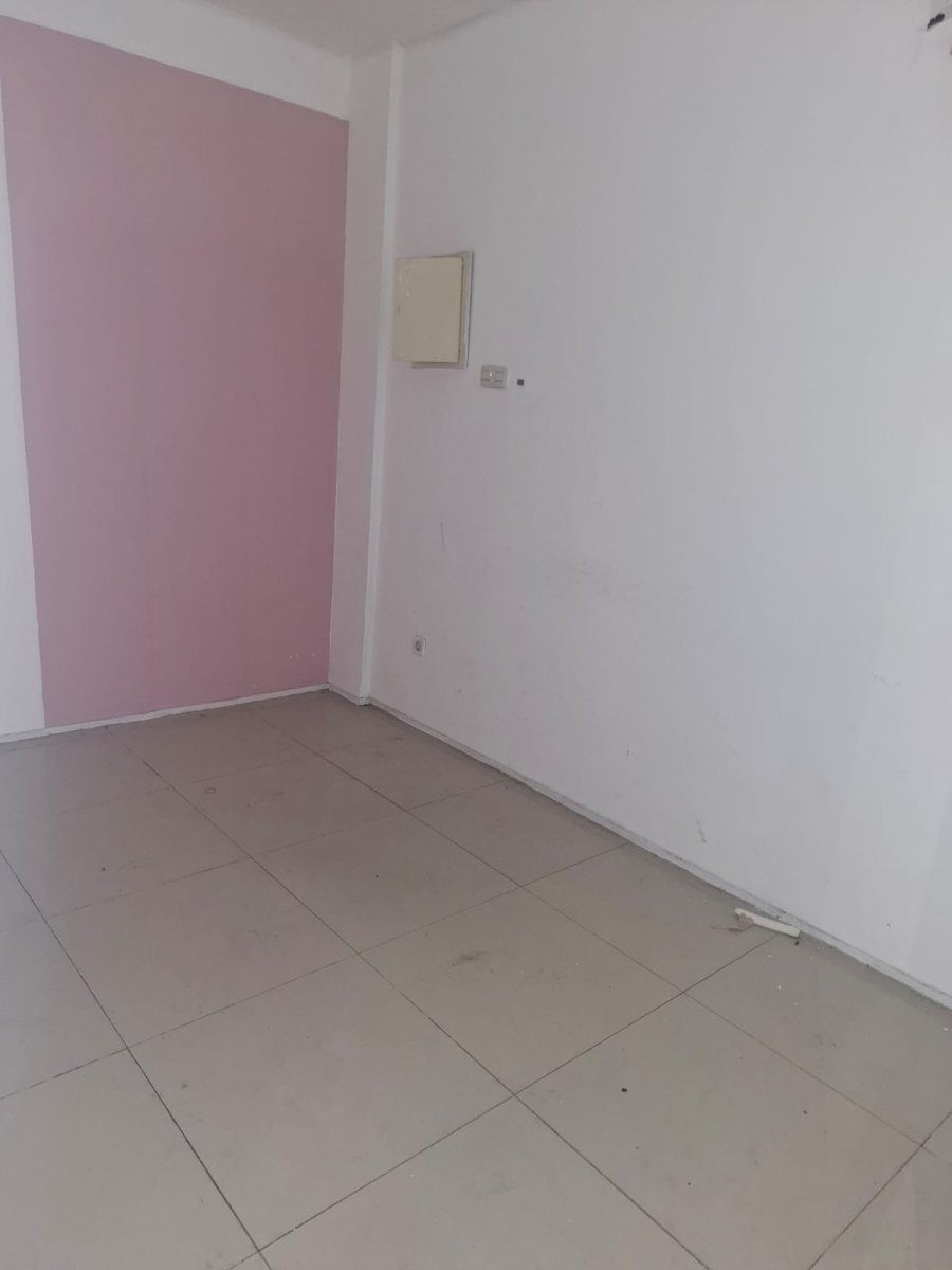 Disewakan Ruko Kirana Boutique, Kelapa Gading - Jakarta Utara - Foto 12