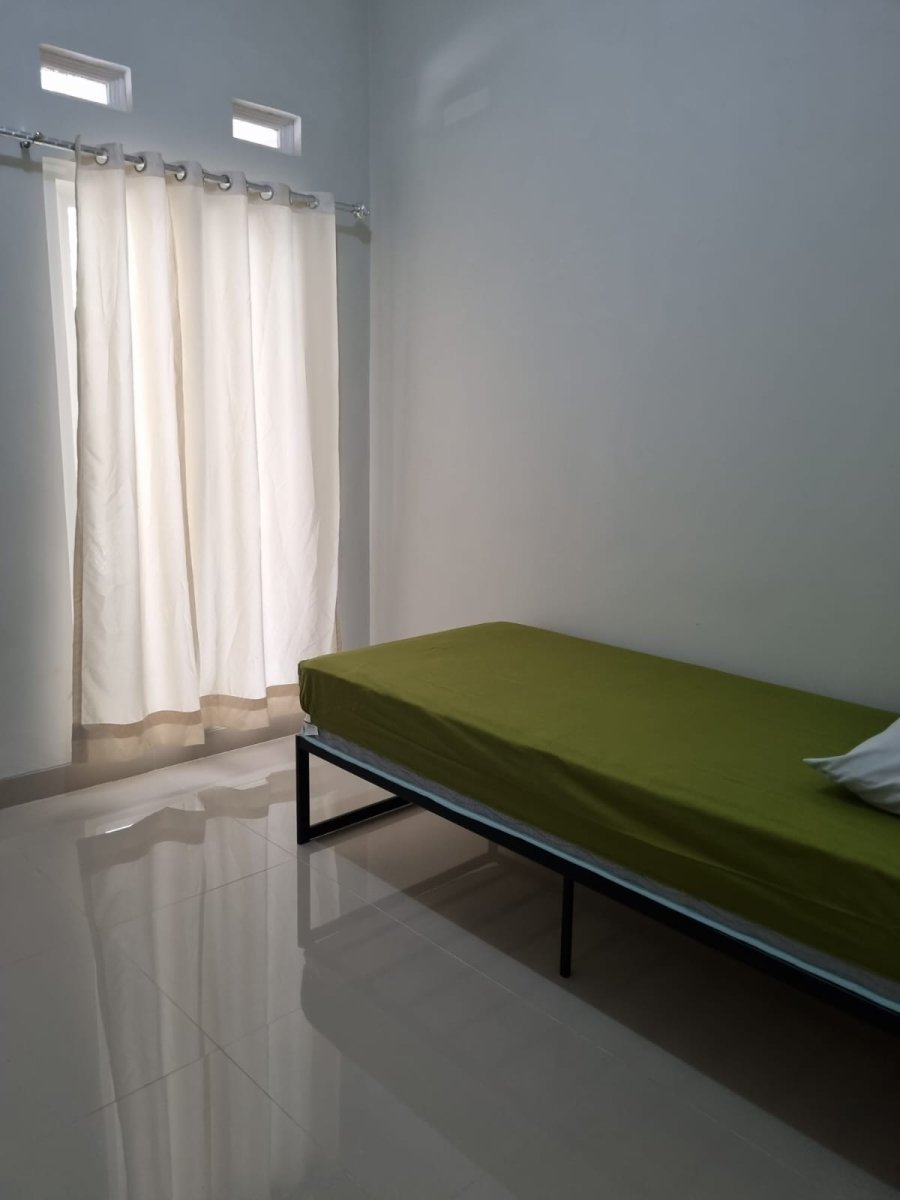 Rumah 2 Lantai Full Furnished di Cluster Colomadu - Foto 6