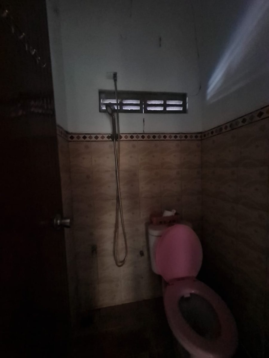 Ruko Strategis untuk Usaha di Solo Baru - Foto 5