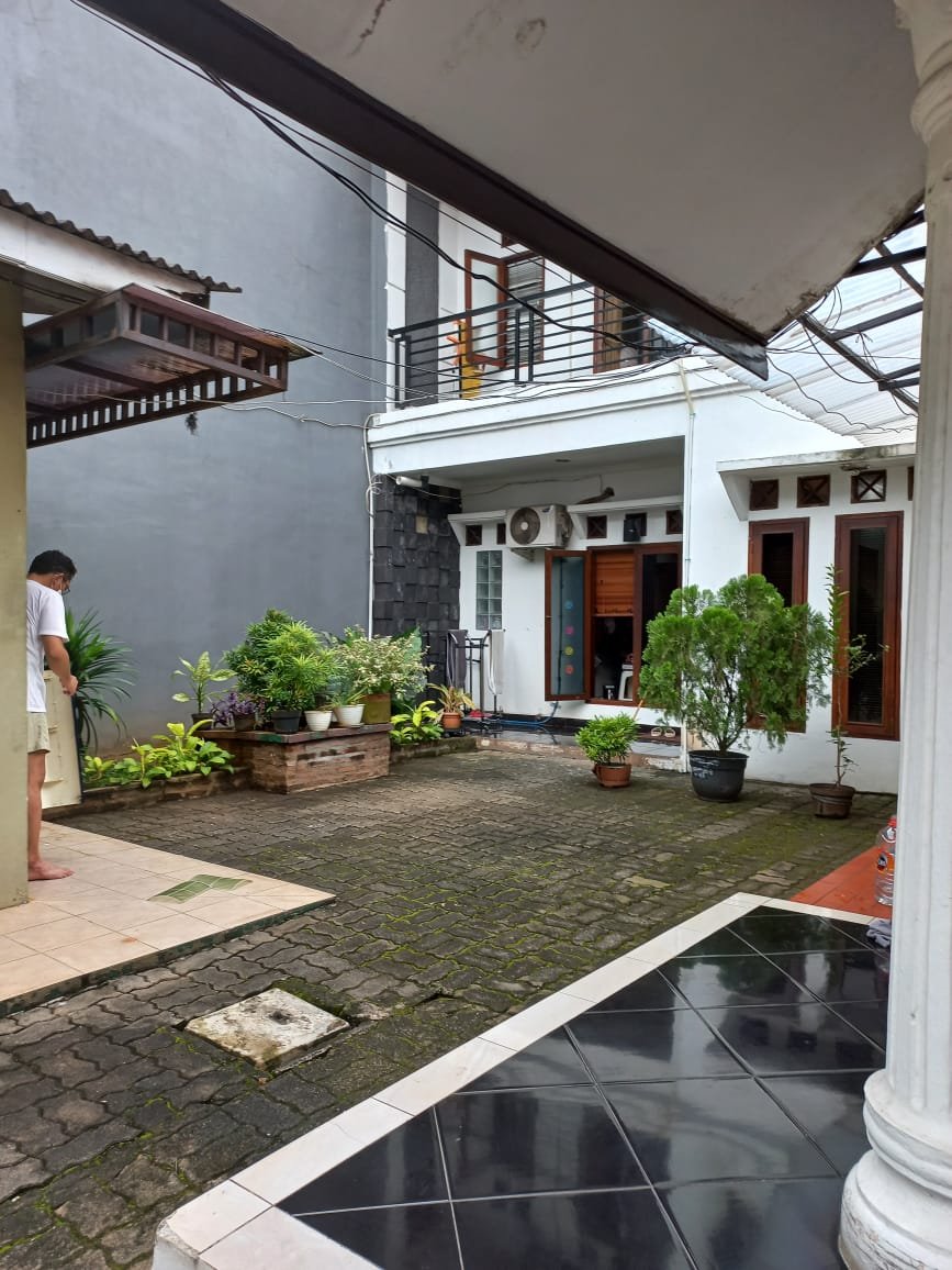Dijual rumah luas di Rengas sektor 2 Bintaro Tangerang Selatan - Foto 13