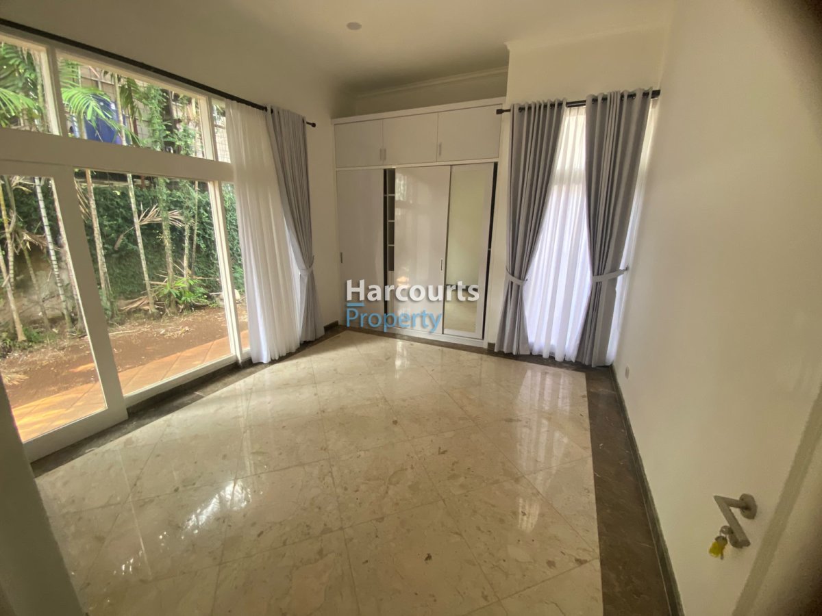 Disewakan Rumah Hunian 1 lantai Bagus dan Terawat di Patra Kuningan - Foto 13