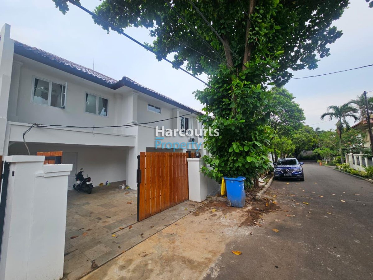 Disewakan Rumah Bagus dan Terawat Lingkungan Tenang di Dukuh Patra, Kuningan - Foto 4