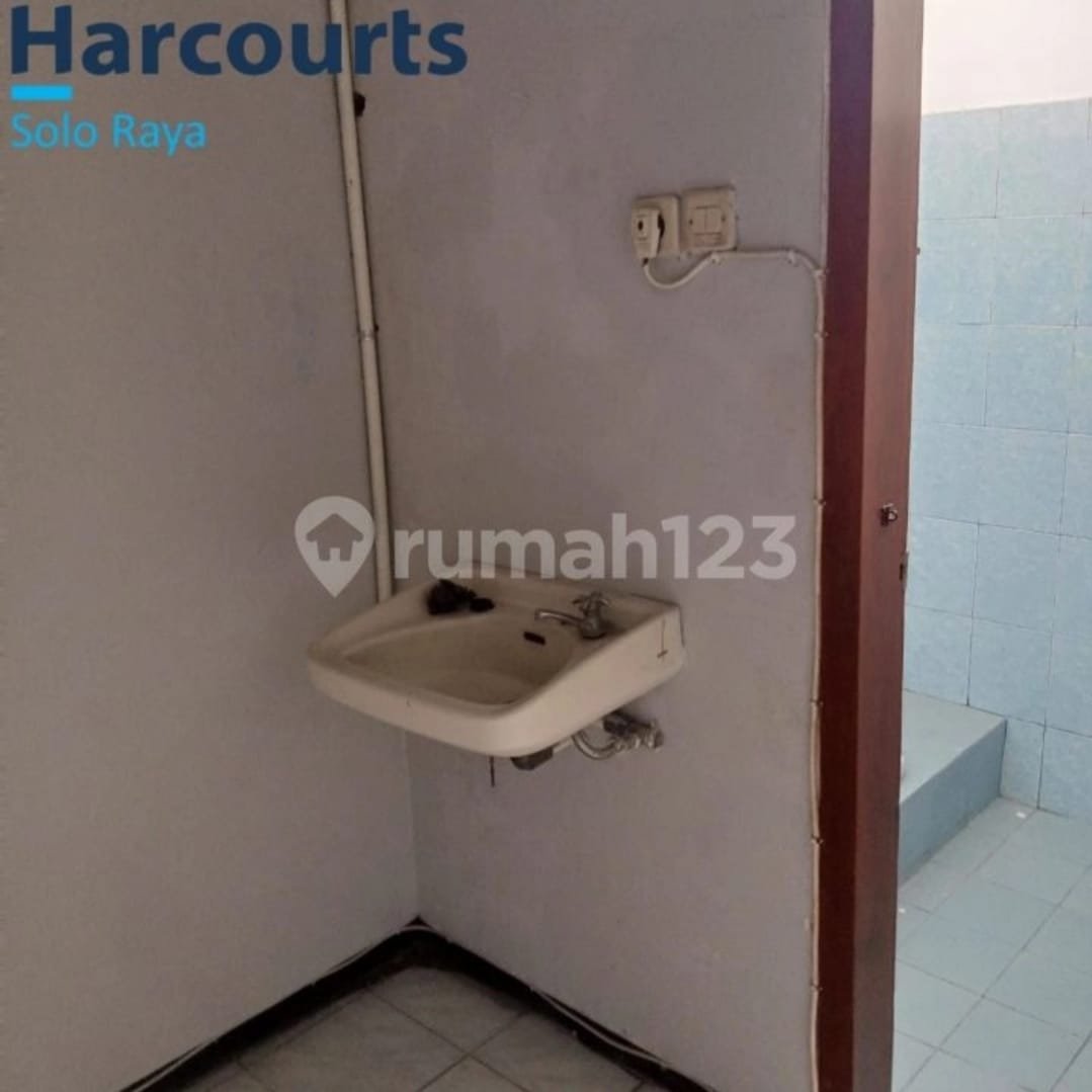 Ruko bagus 4 lantai tengah kota strategis di Serengan, Solo. - Foto 9