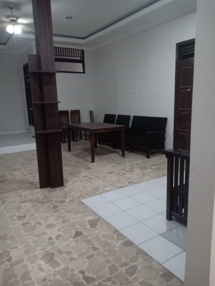 Hunian Premium Super Luas di Sayap Kedungmundu - Siap Huni, Strategis dan Ber-SHM! (Bisa Jual / Sewa) - Foto 4