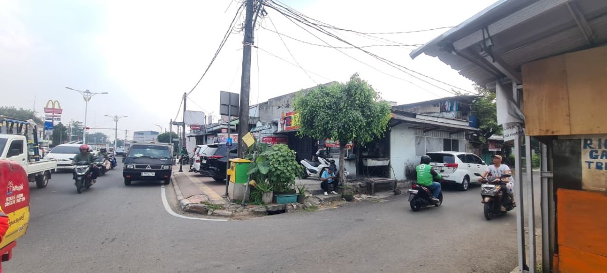 JUAL LAHAN HOEK SHM. AREA KOMERSIL PINGGIR JALAN JOGLO RAYA. LT 592 M2. LEBAR MUKA 20 MTR - Foto 5