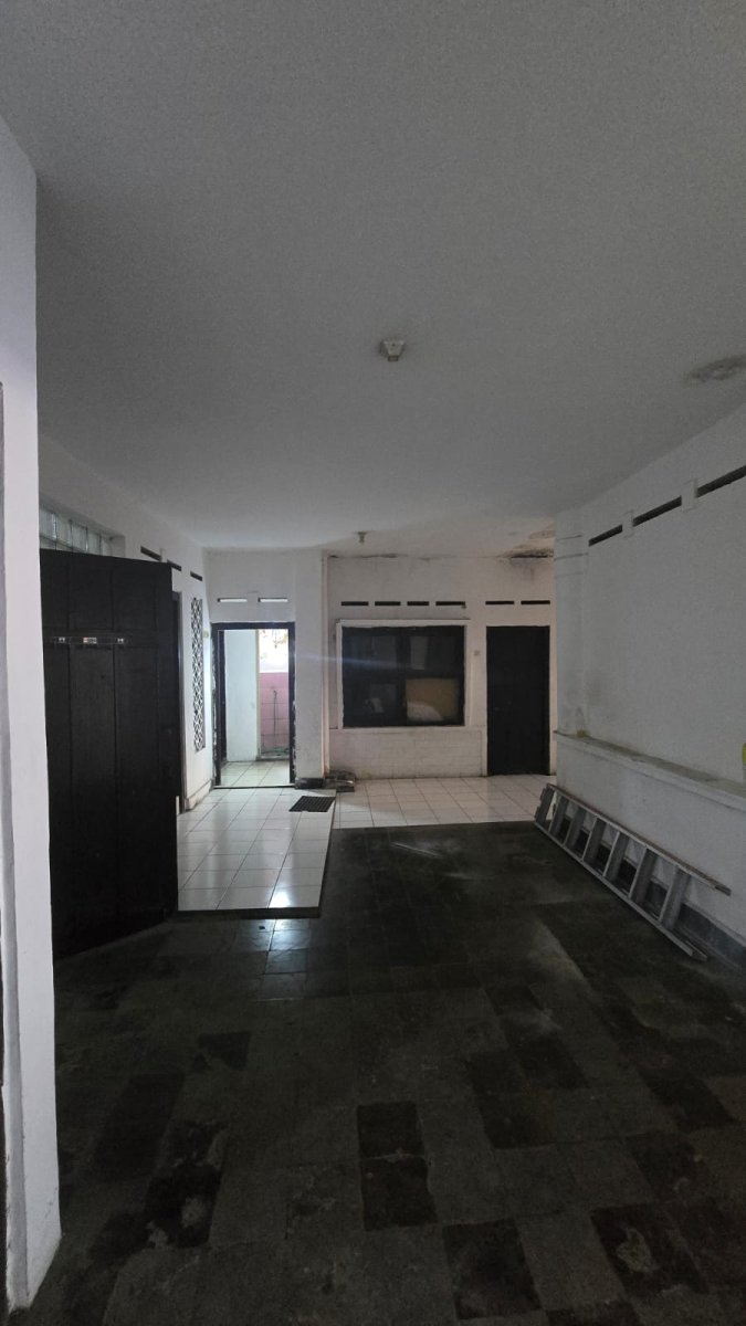 Ruang Usaha 1 Lantai Strategis di Pusat Kota, Jalan Bhayangkara, Serengan, Solo - Foto 11