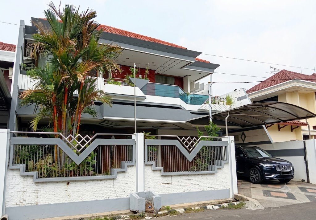 Lelang Rumah @Simpang Darmo Permai Utara Surabaya Barat