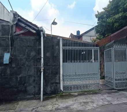 Rumah Strategis Pinggir Jalan Utama 5 menit dari Pusat Kota Solo