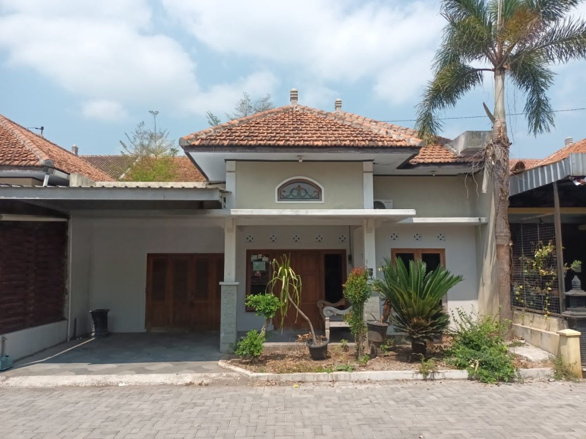 Rumah Siap Huni Kokoh & Full Furnished Cluster Elite Area Sukoharjo