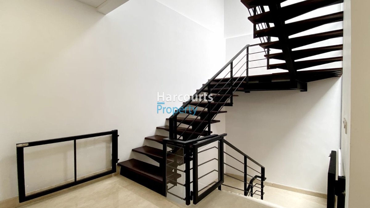 Disewakan Rumah Modern Terawat Area Jl. Mendawai Kebayoran Baru - Foto 8