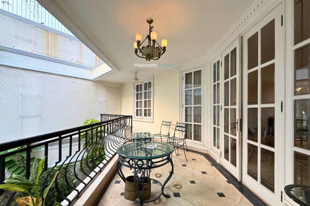 Dijual Rumah Classic European Tropical Area Jl. Sekolah Kencana Pondok Indah - Foto 11