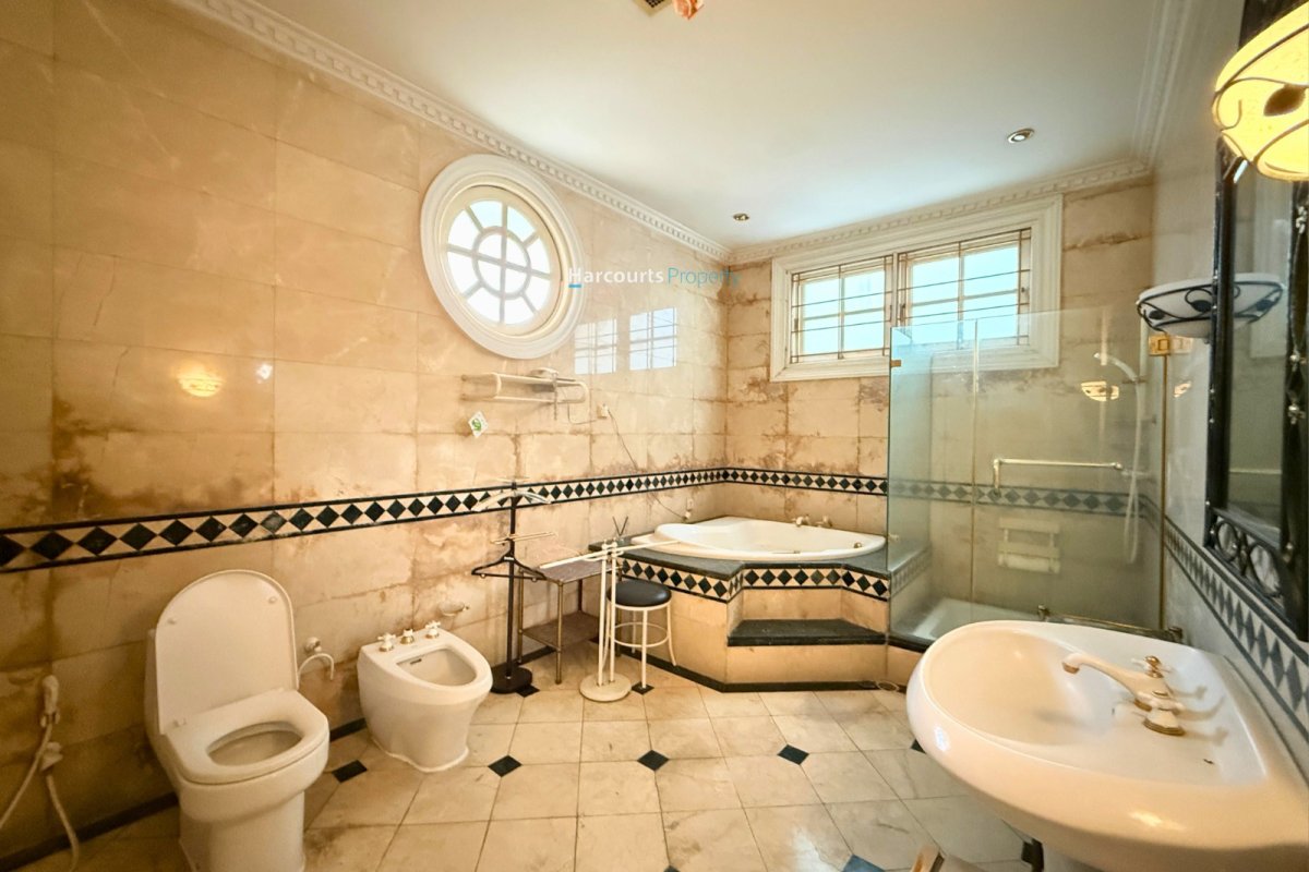 Dijual Rumah Classic European Tropical Area Jl. Sekolah Kencana Pondok Indah - Foto 14
