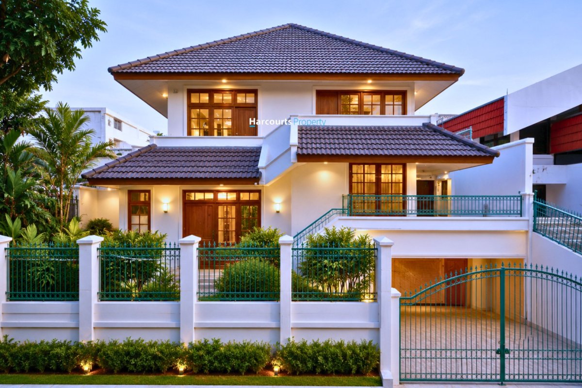 Dijual Rumah Klasik 2 Terawat Area Jl. Duta Permai Pondok Indah