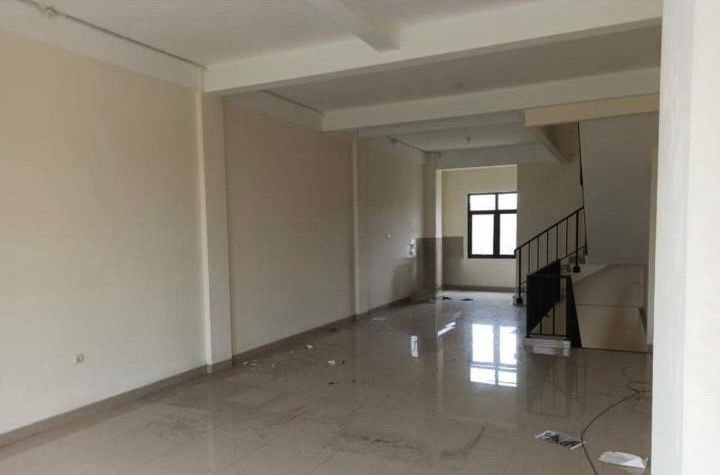 Ruko Strategis di Kompleks Bisnis Solo Baru - Foto 3