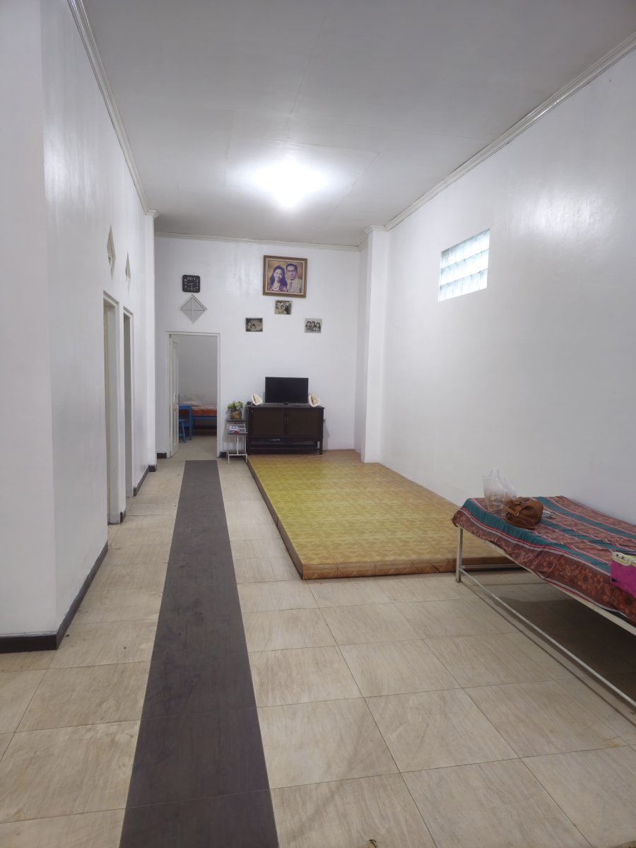 Villa Full Furnished di Sambirejo dekat dengan Grojogan Sewu dan Balekambang, lokasi Strategis - Foto 4