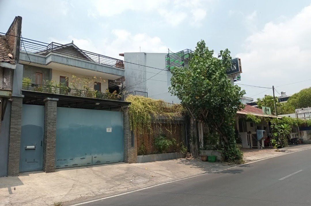 Rumah 2 Lantai Siap Pakai di Jalan Surya, Jagalan, Jebres, Solo