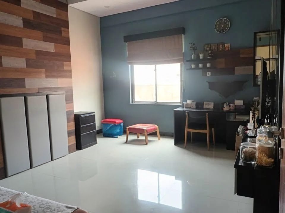 Rumah 2 Lantai Siap Pakai di Jalan Surya, Jagalan, Jebres, Solo - Foto 4