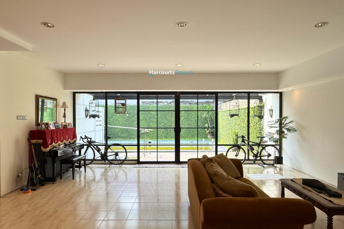 Dijual Rumah Modern Minimalis Bagus dan Terawat Lingkungan Tenang dan Asri di Pondok Indah - Foto 6
